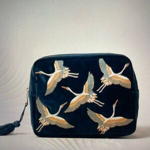 Elizabeth Scarlett Cranes Wash Bag - NWT